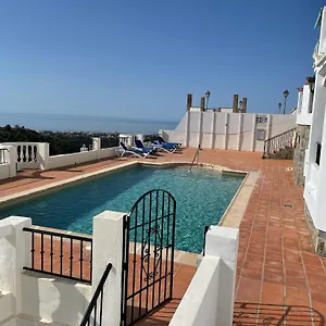 Precioso De Dos Plantas Con Vistas Apartamento